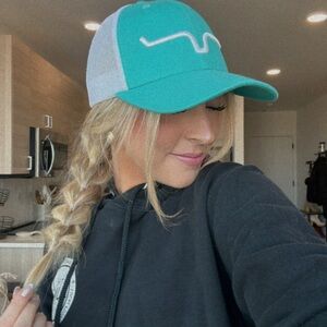 Real country baseball hat - trucker hat